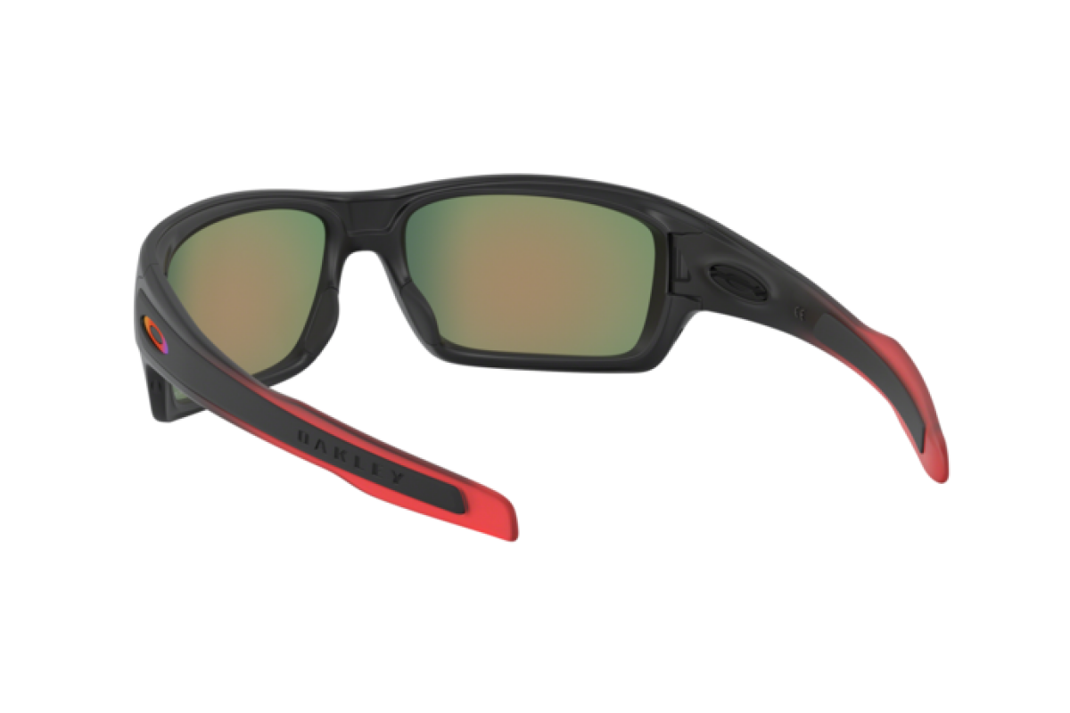 Occhiali da sole Uomo Oakley Turbine OO 9263 926337