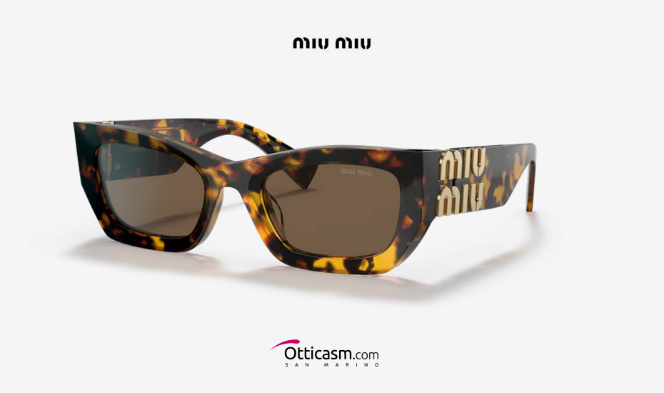 Focus ADV: occhiali da sole Miu Miu  MU 09WS 